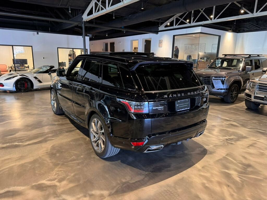 Used 2020 Land Rover Range Rover Sport HSE Dynamic image 3