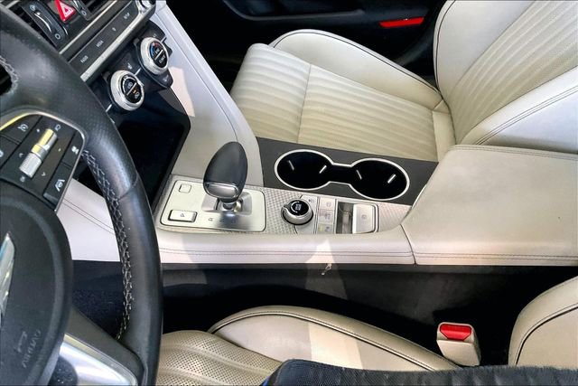 Used 2022 Genesis G70 3.3T w/ Sport Advanced Package image 13