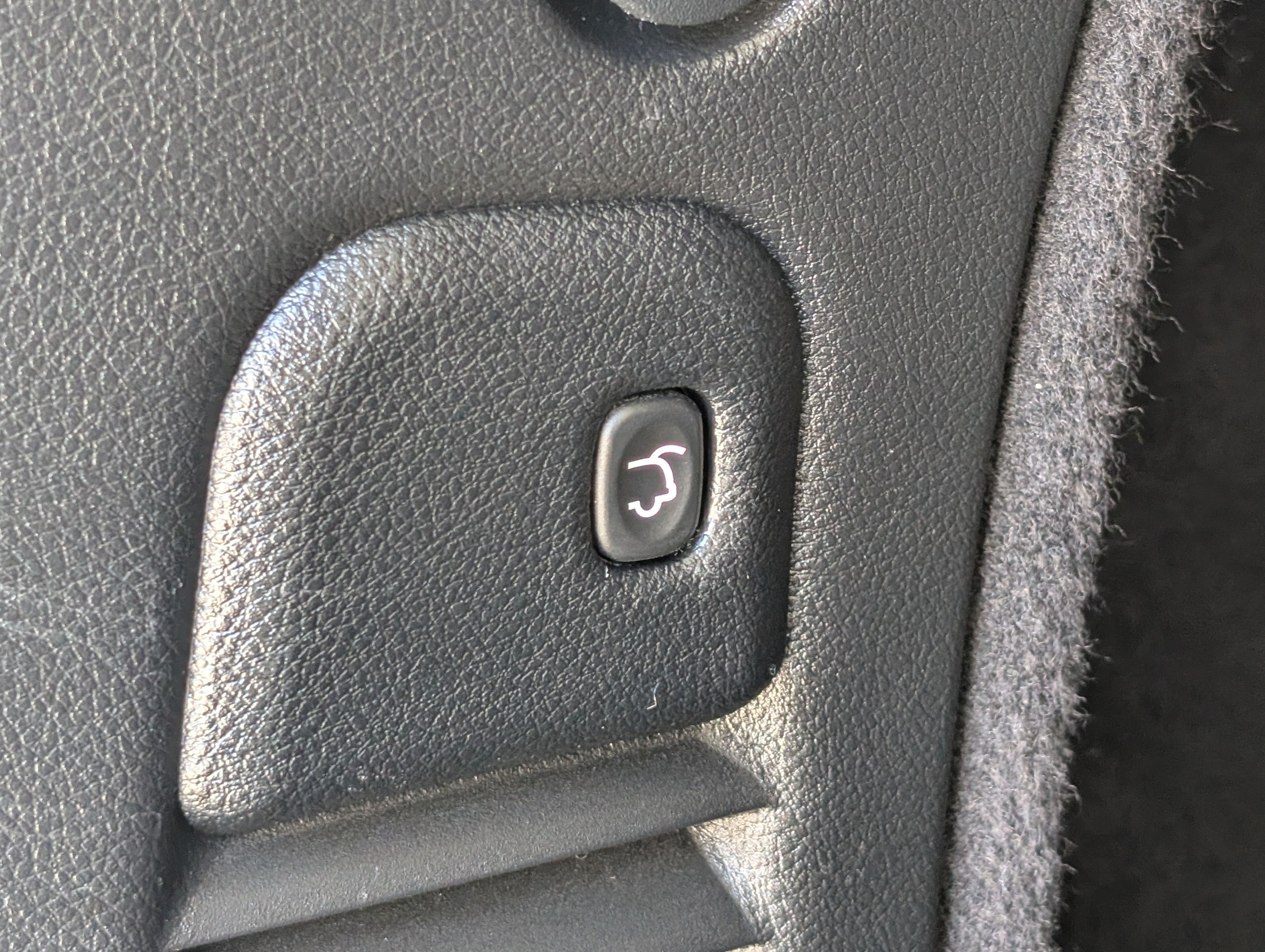 Used 2024 Dodge Durango R/T AWD/4WD image 21