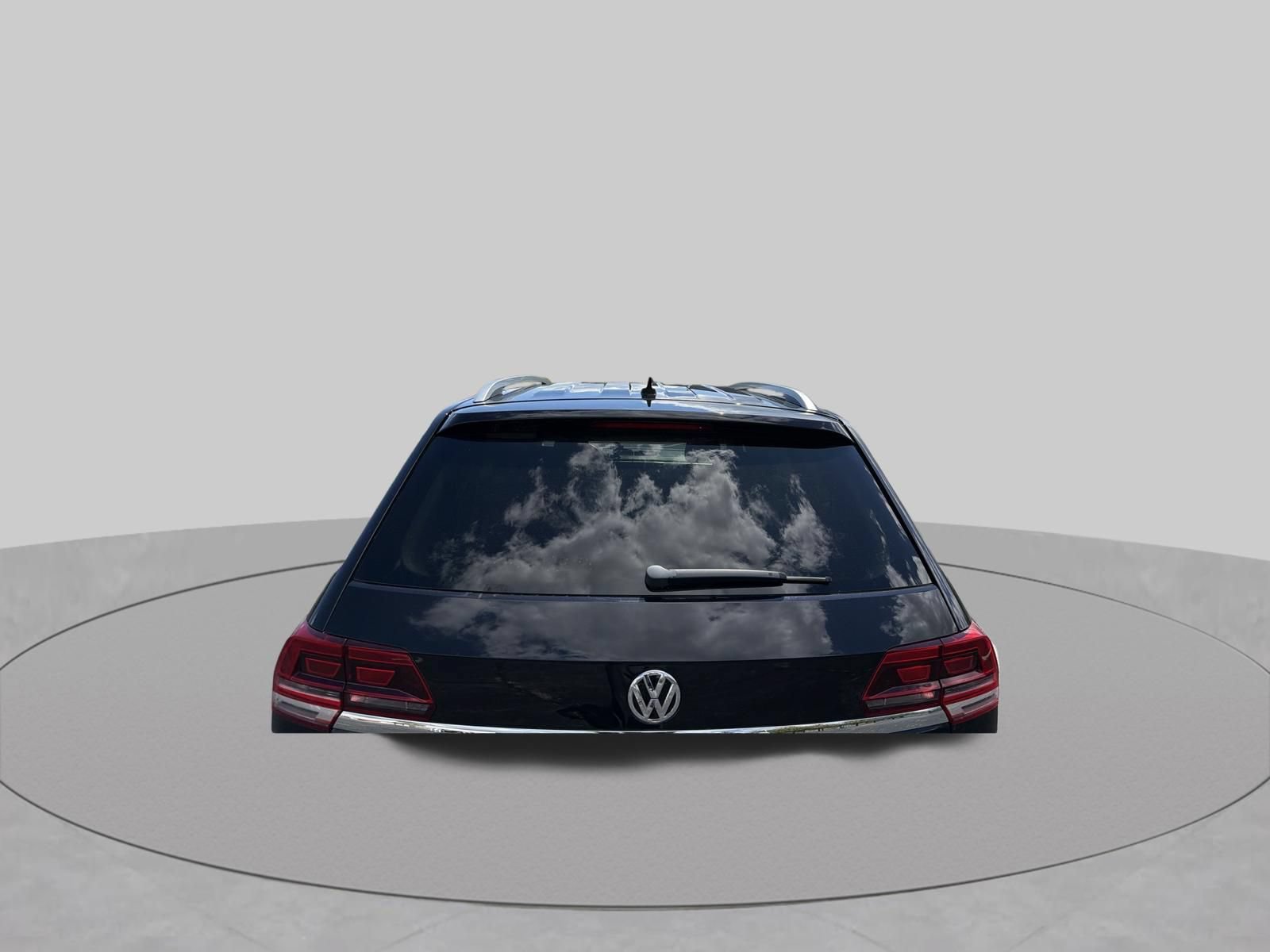 Used 2018 Volkswagen Atlas S AWD/4WD image 4
