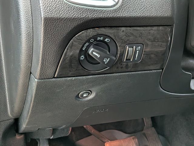 Used 2014 Dodge Durango Limited w/ Nav & Power Liftgate Group image 13