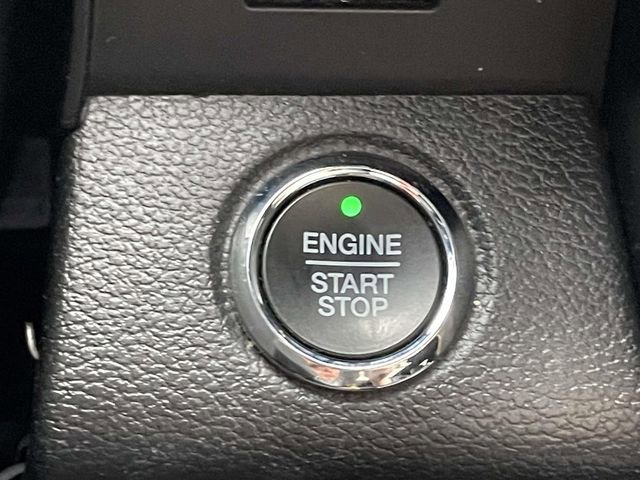 Certified 2021 Ford Expedition XLT RWD image 25