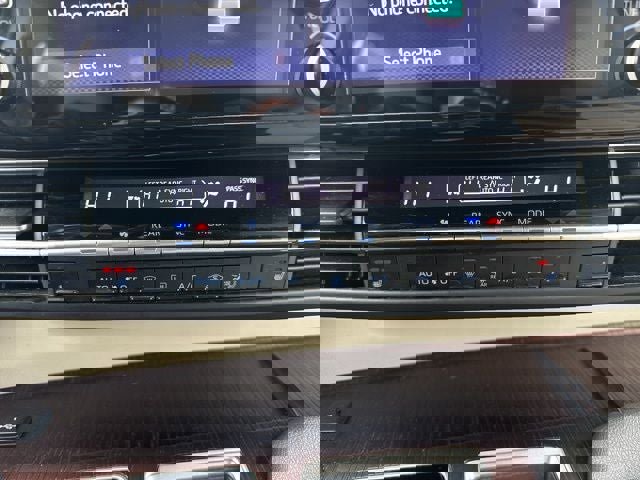 Certified 2024 Toyota Sienna XLE image 36