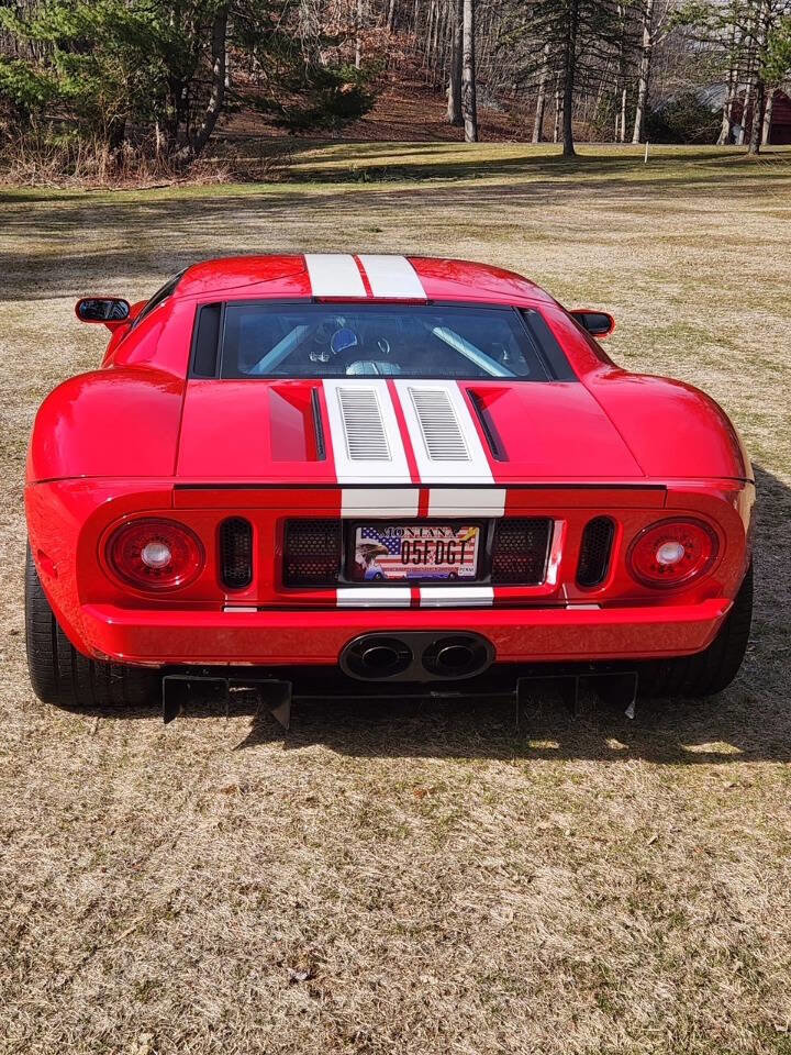 Used 2005 Ford GT RWD image 6