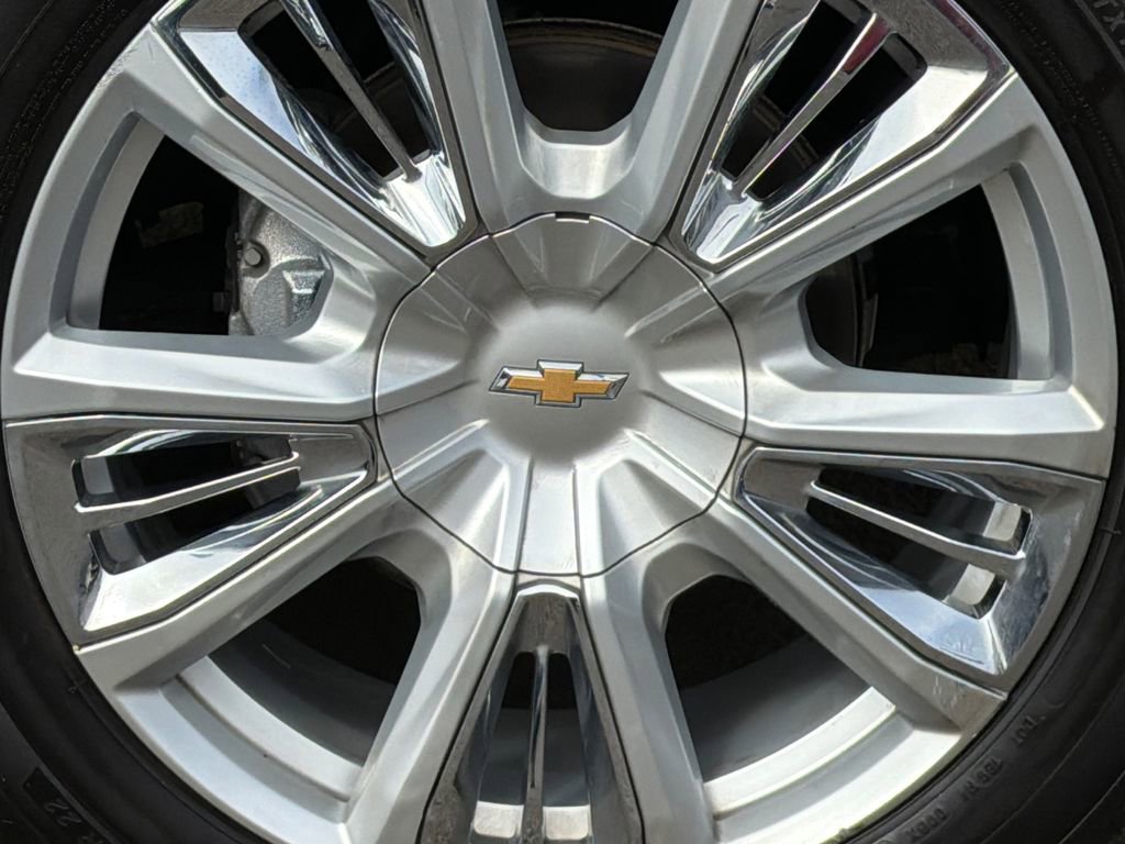 Used 2022 Chevrolet Tahoe High Country image 15