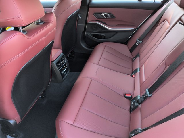 Used 2025 BMW 330i Sedan w/ Convenience Package image 20