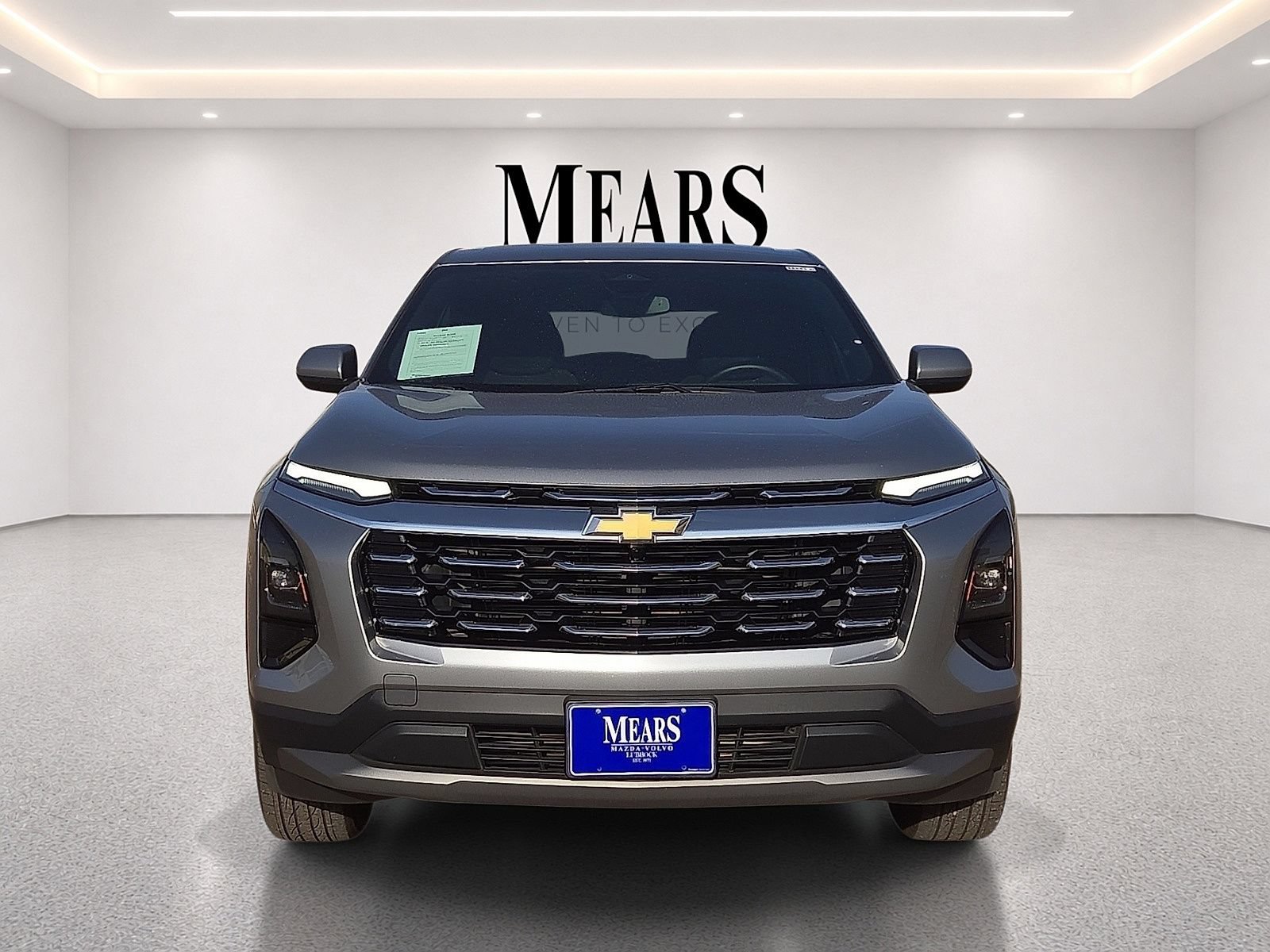 Used 2025 Chevrolet Equinox LT FWD image 8