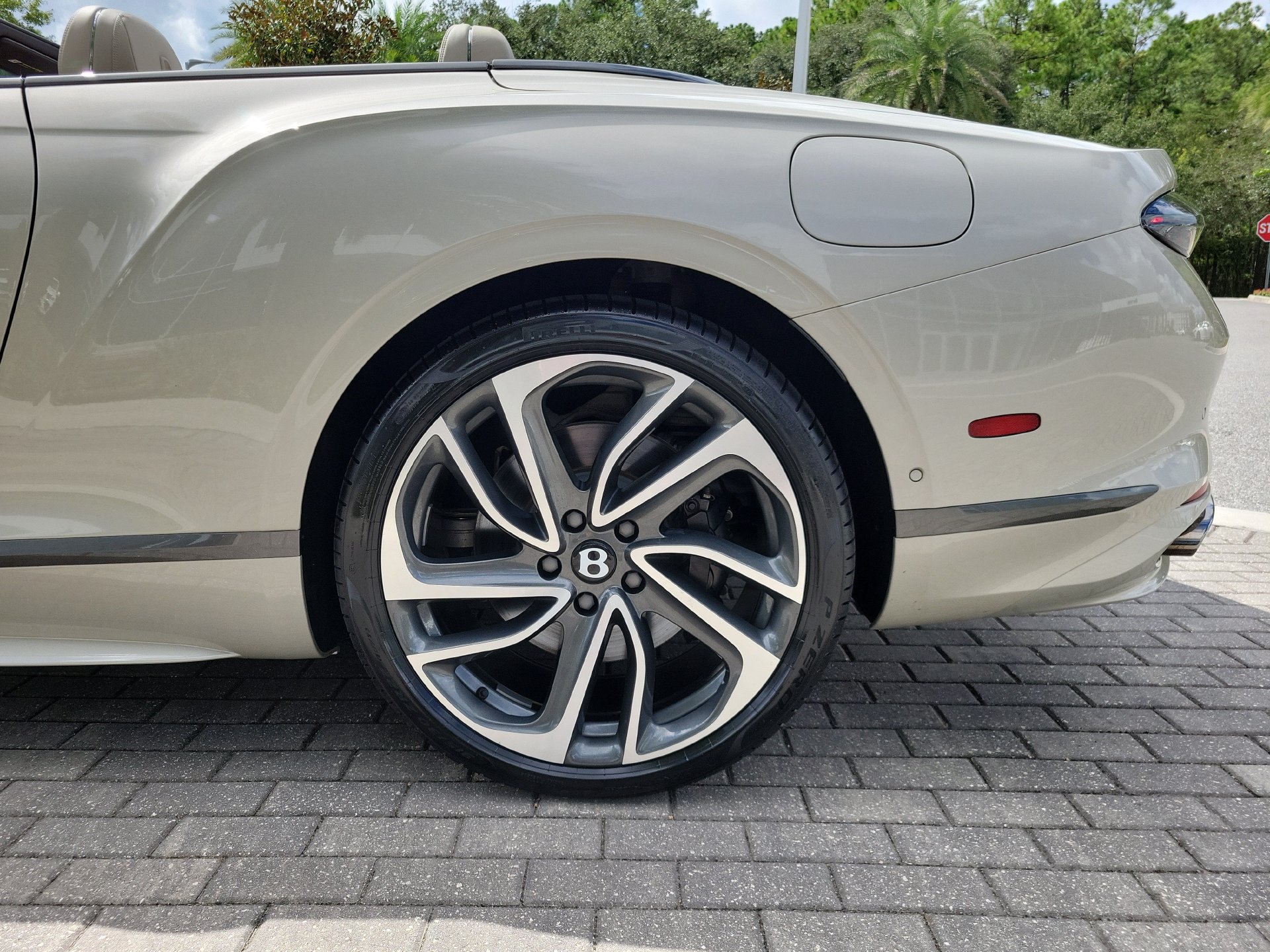 Certified 2025 Bentley Continental GT Speed AWD/4WD image 12