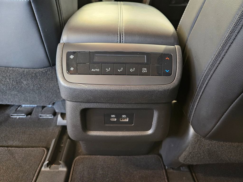 Certified 2023 Nissan Pathfinder SL image 22