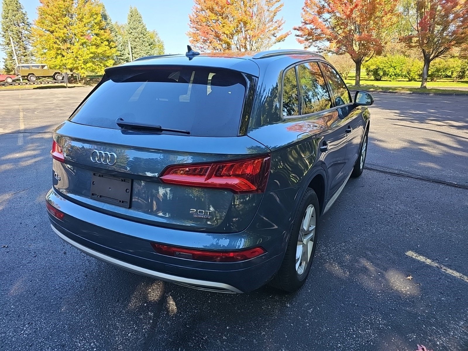 Used 2018 Audi Q5 2.0T Premium w/ Convenience Package AWD/4WD image 6