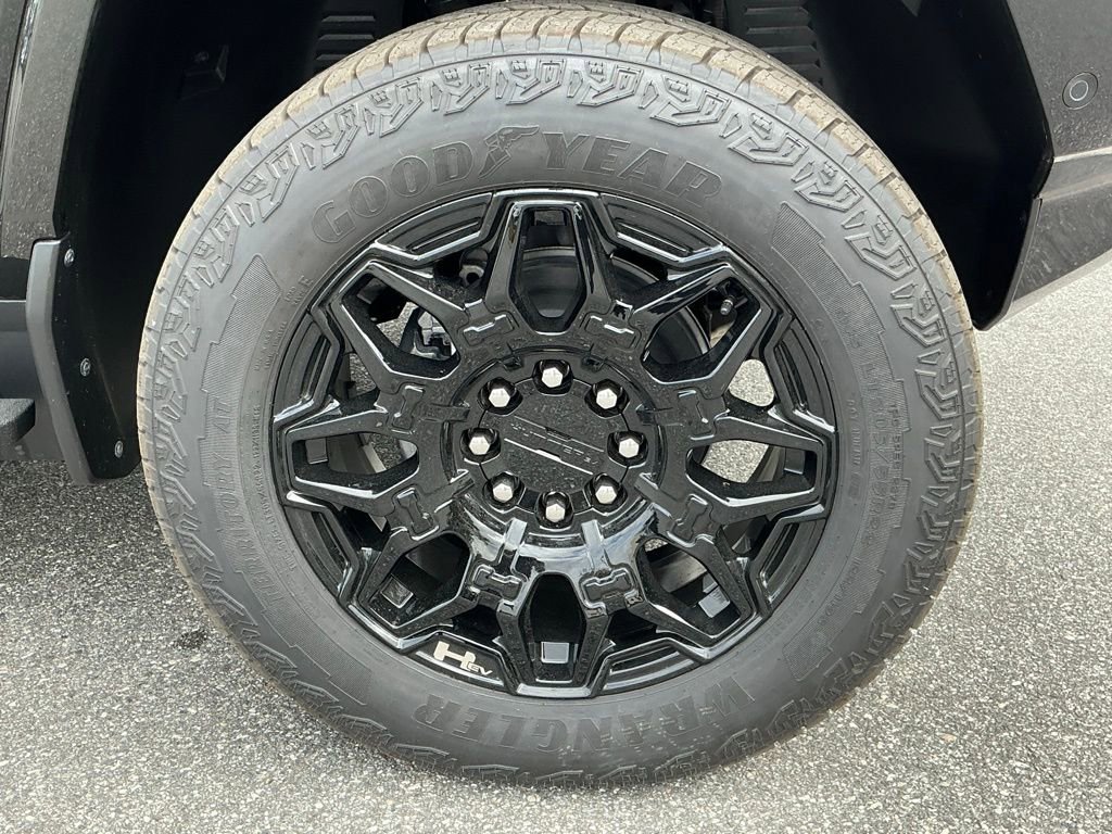 New 2026 GMC Hummer EV 4x4 Crew Cab image 17