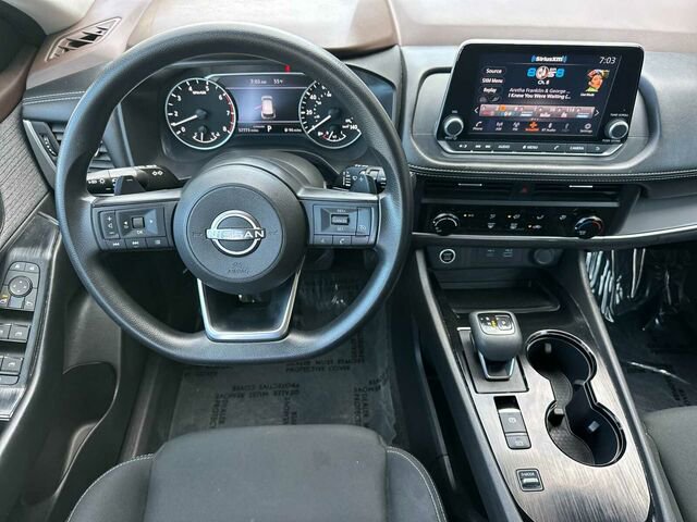 Used 2023 Nissan Rogue S image 17