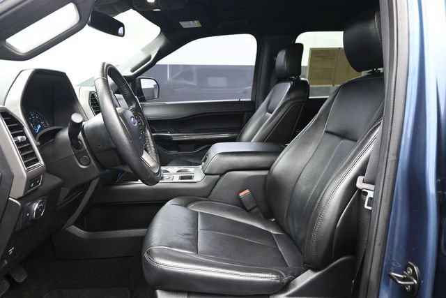 Used 2020 Ford Expedition XLT w/ Equipment Group 202A RWD image 6