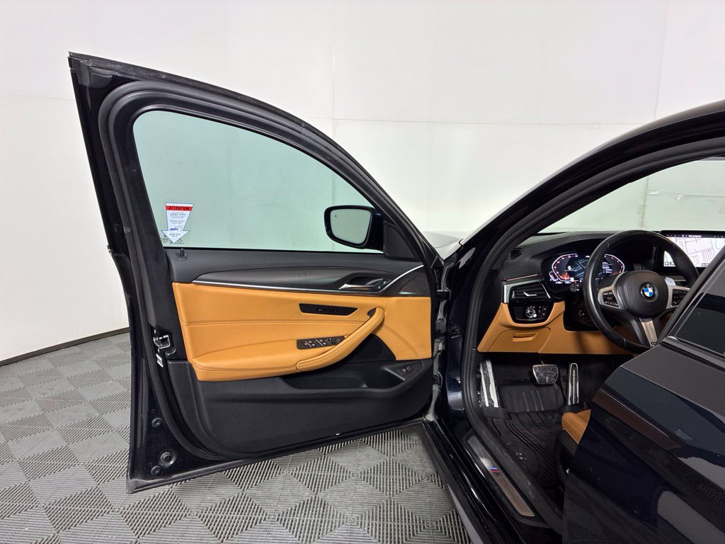 Used 2022 BMW 530i w/ M Sport Package RWD image 22