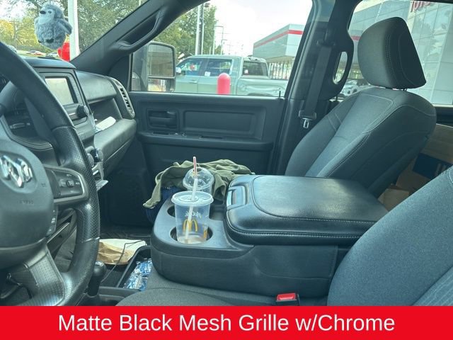 Used 2024 RAM 2500 Tradesman w/ Chrome Appearance Group image 28