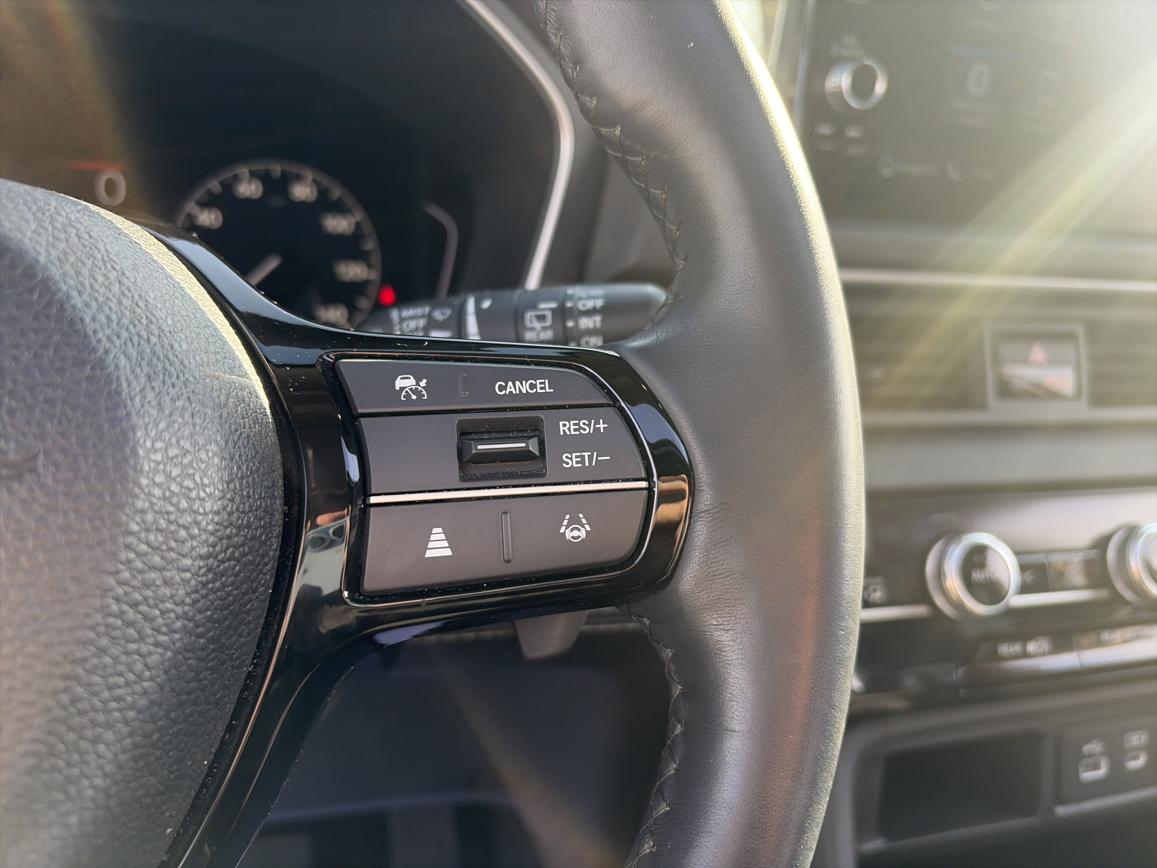 Used 2025 Honda Pilot Touring image 28