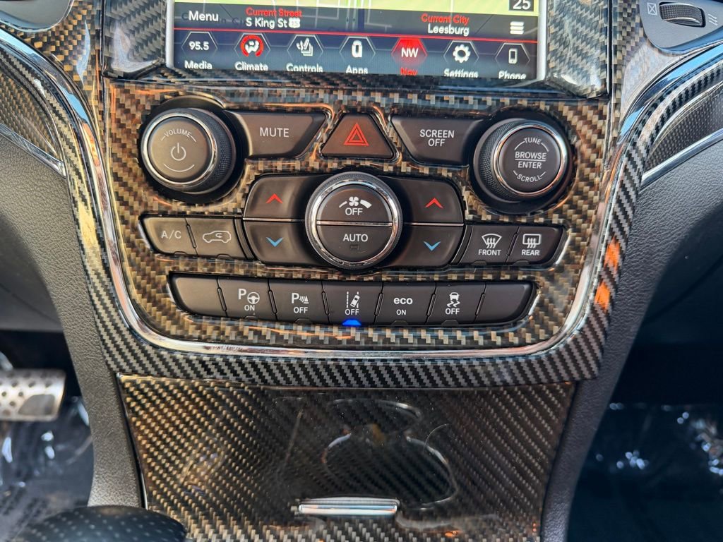 Used 2018 Jeep Grand Cherokee SRT image 30