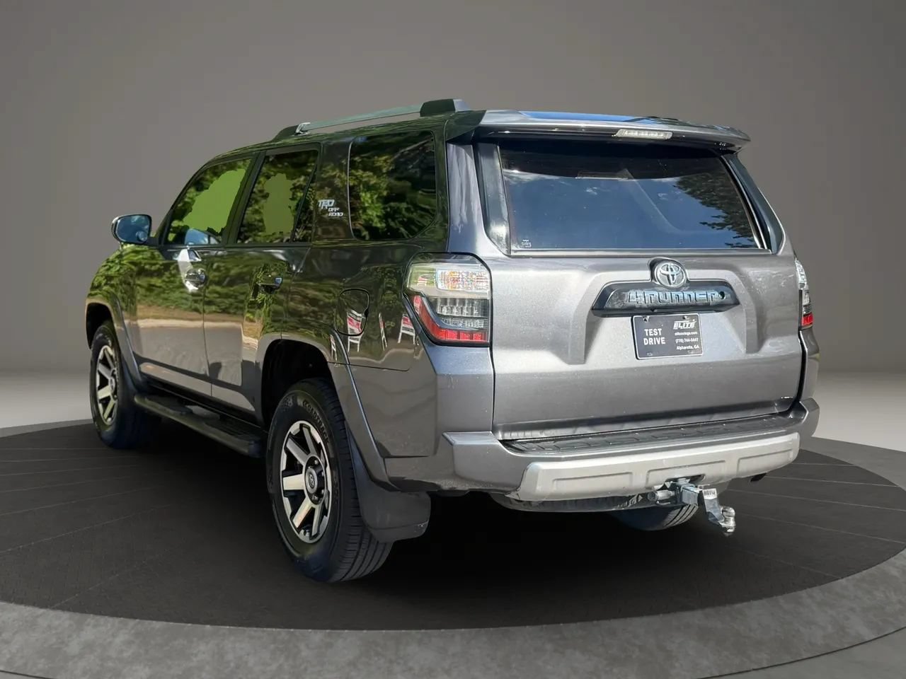 Used 2018 Toyota 4Runner TRD Off-Road AWD/4WD image 4