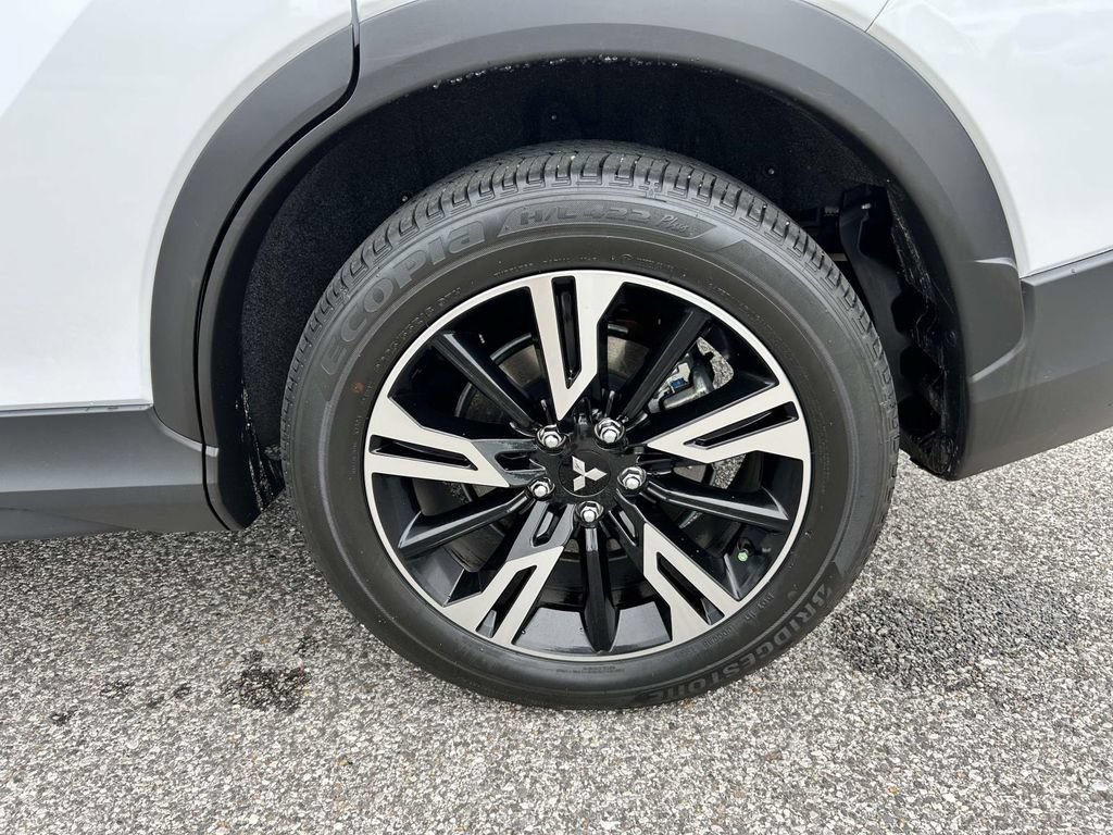 Used 2024 Mitsubishi Eclipse Cross SE AWD/4WD image 7