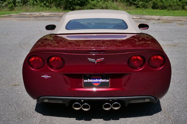 Used 2007 Chevrolet Corvette Convertible w/ Preferred Equipment Group RWD image 8