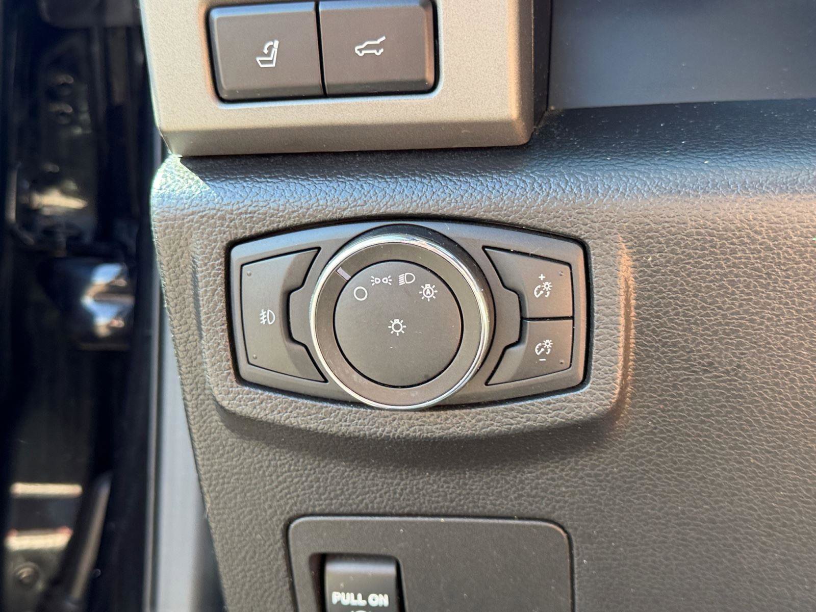 Used 2021 Ford Expedition Max XLT AWD/4WD image 36