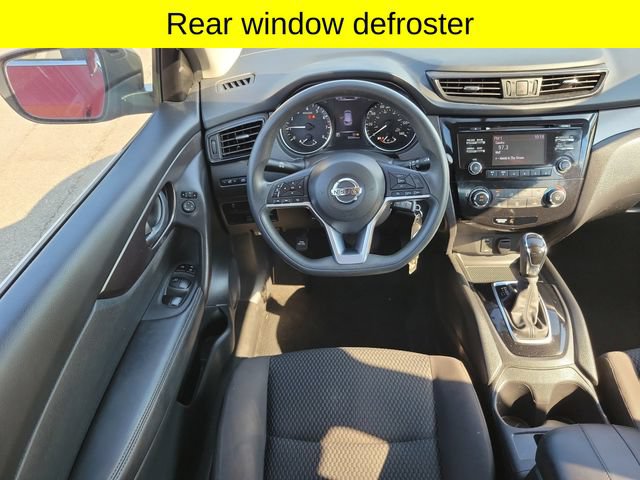 Used 2018 Nissan Rogue Sport S AWD/4WD image 9