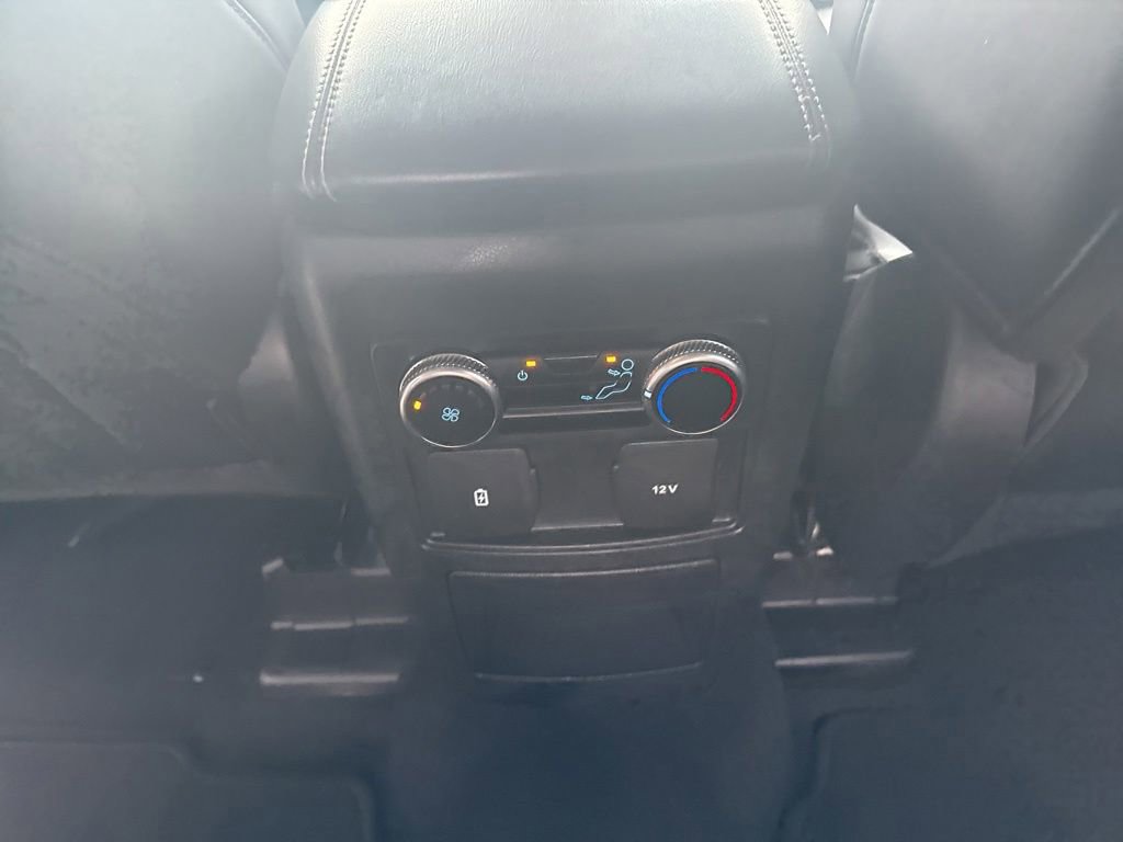 Used 2023 Ford Explorer XLT w/ Equipment Group 202A RWD image 24