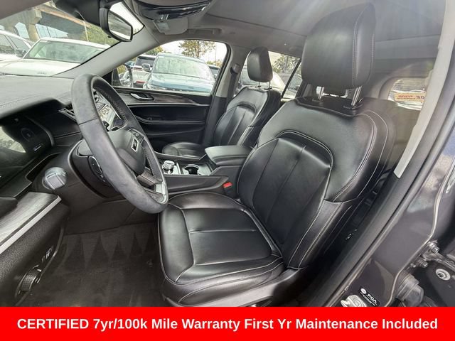 Used 2023 Jeep Grand Cherokee Limited AWD/4WD image 29