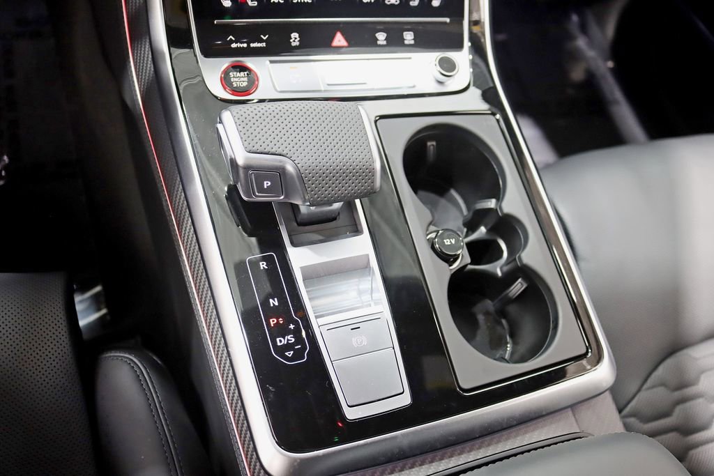 Used 2026 Audi RS Q8 performance image 27