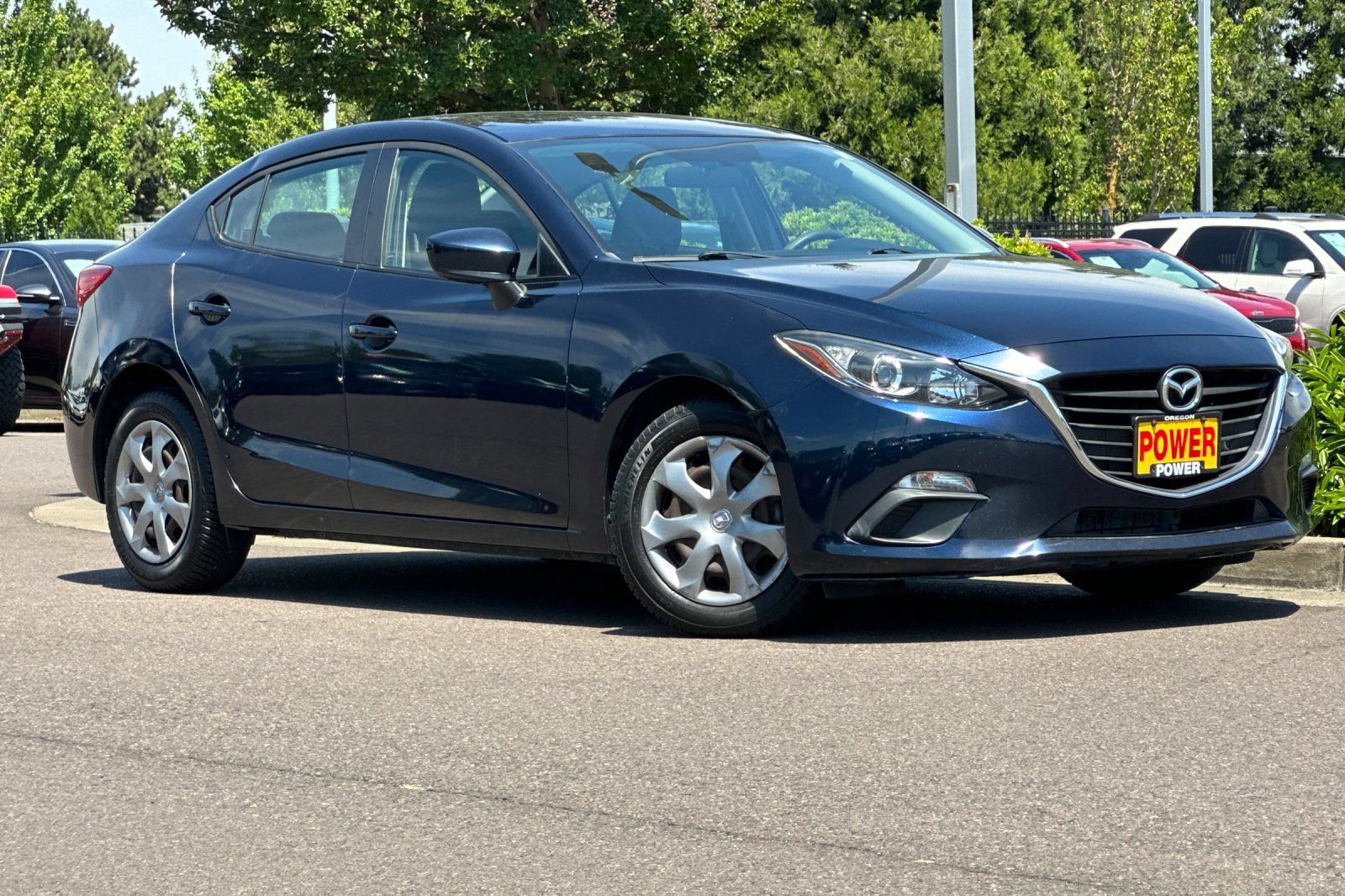 Used 2014 MAZDA MAZDA3 i Sport FWD image 2