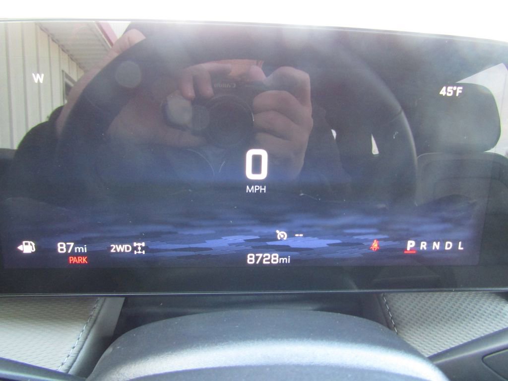 Used 2026 Chevrolet Equinox LT w/ Convenience Package II image 27
