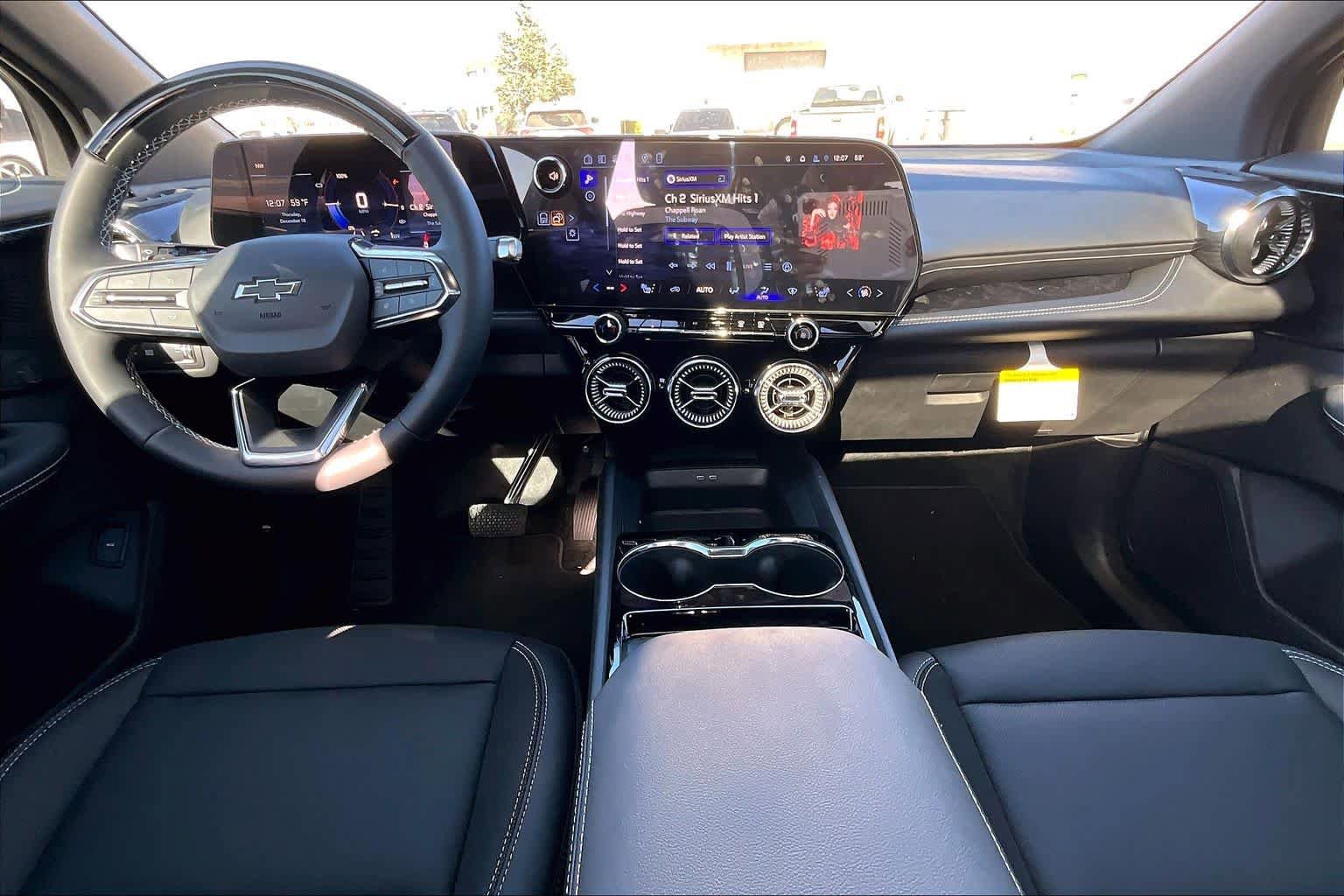 New 2026 Chevrolet Blazer EV LT w/ Super Cruise Package FWD image 6