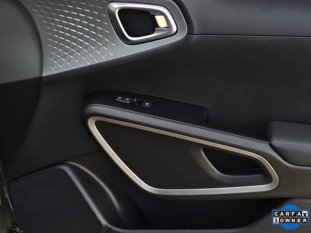 Certified 2025 Kia Soul S image 8