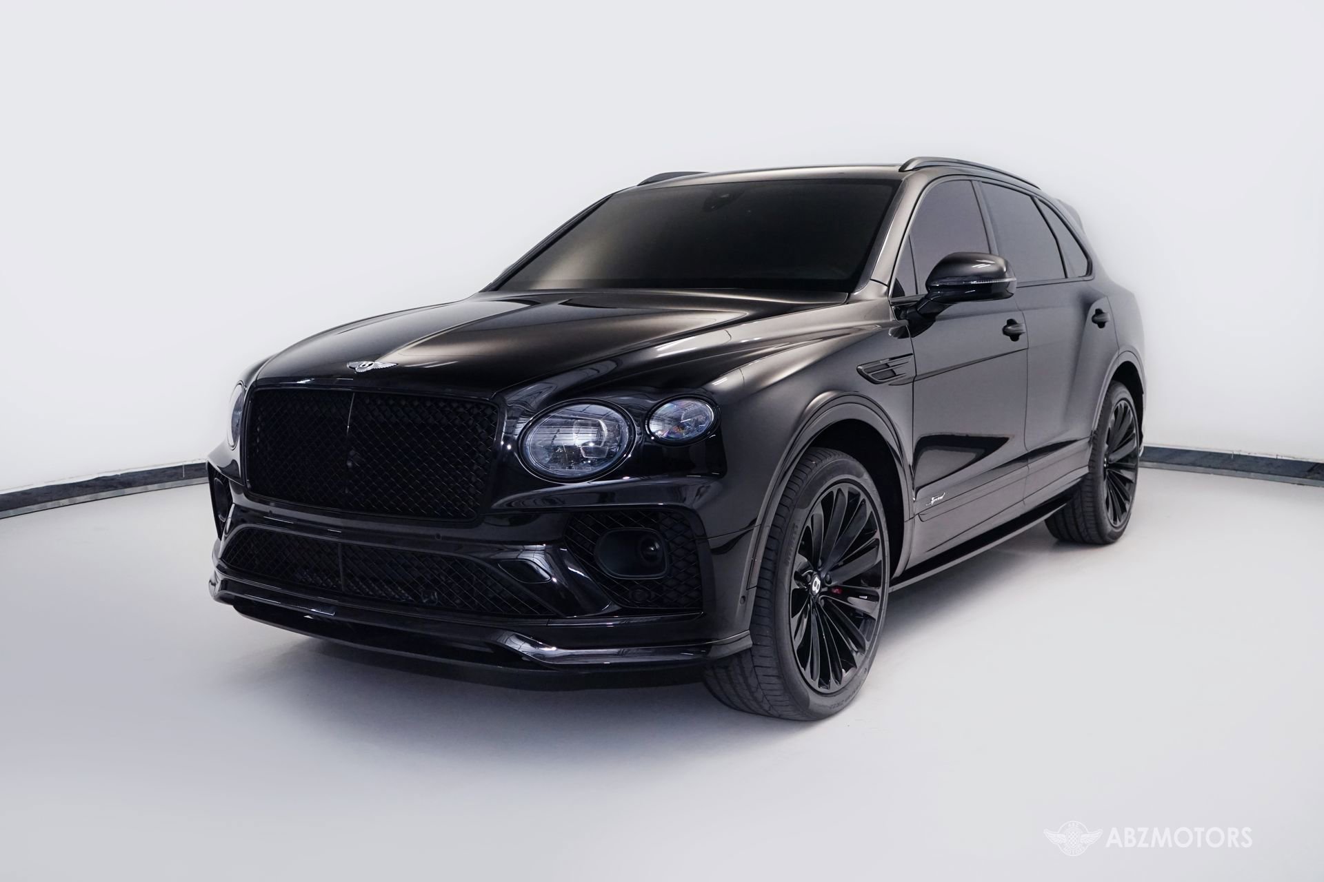 Used 2021 Bentley Bentayga Speed AWD/4WD image 2