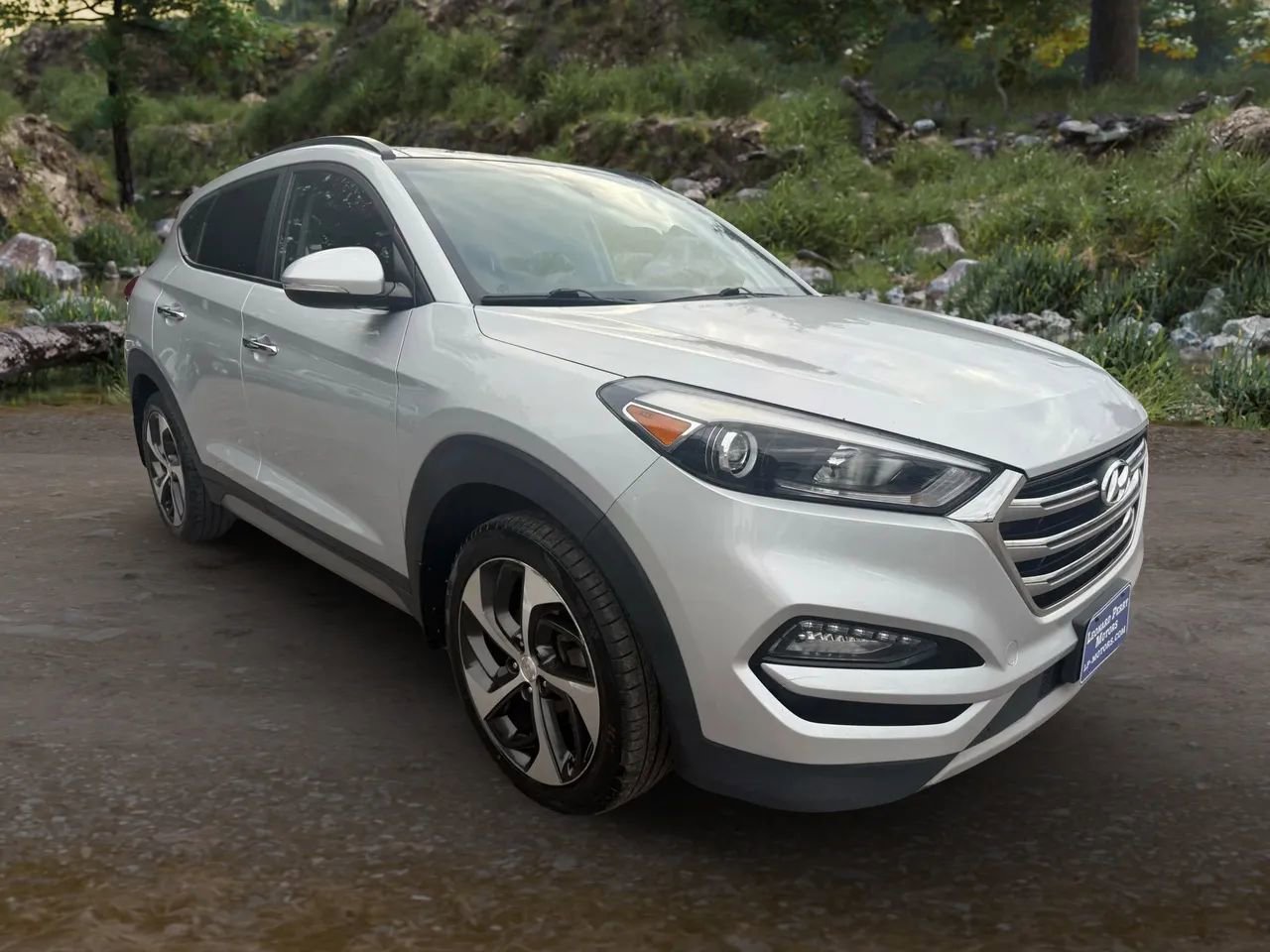 Used 2017 Hyundai Tucson Limited w/ Limited Ultimate Package 03 image 3