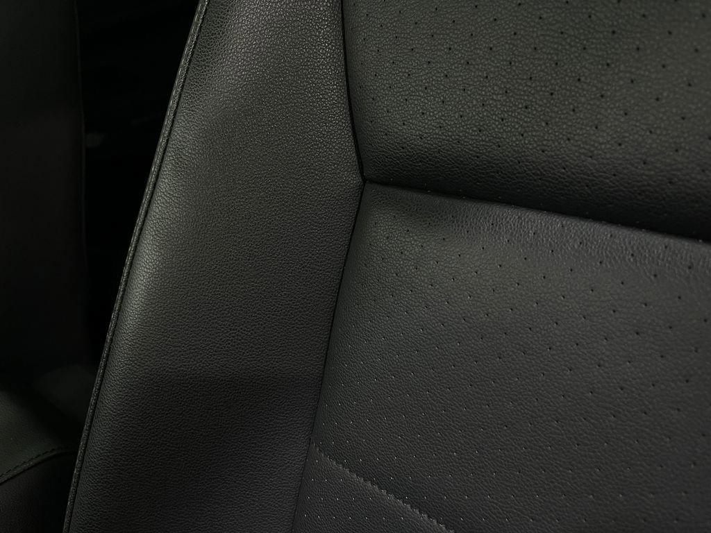 Used 2019 Volkswagen Tiguan SEL image 24