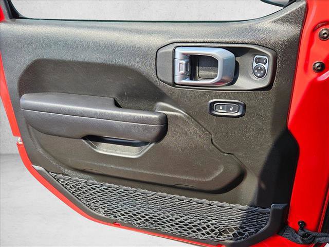Used 2024 Jeep Gladiator Sport AWD/4WD image 9