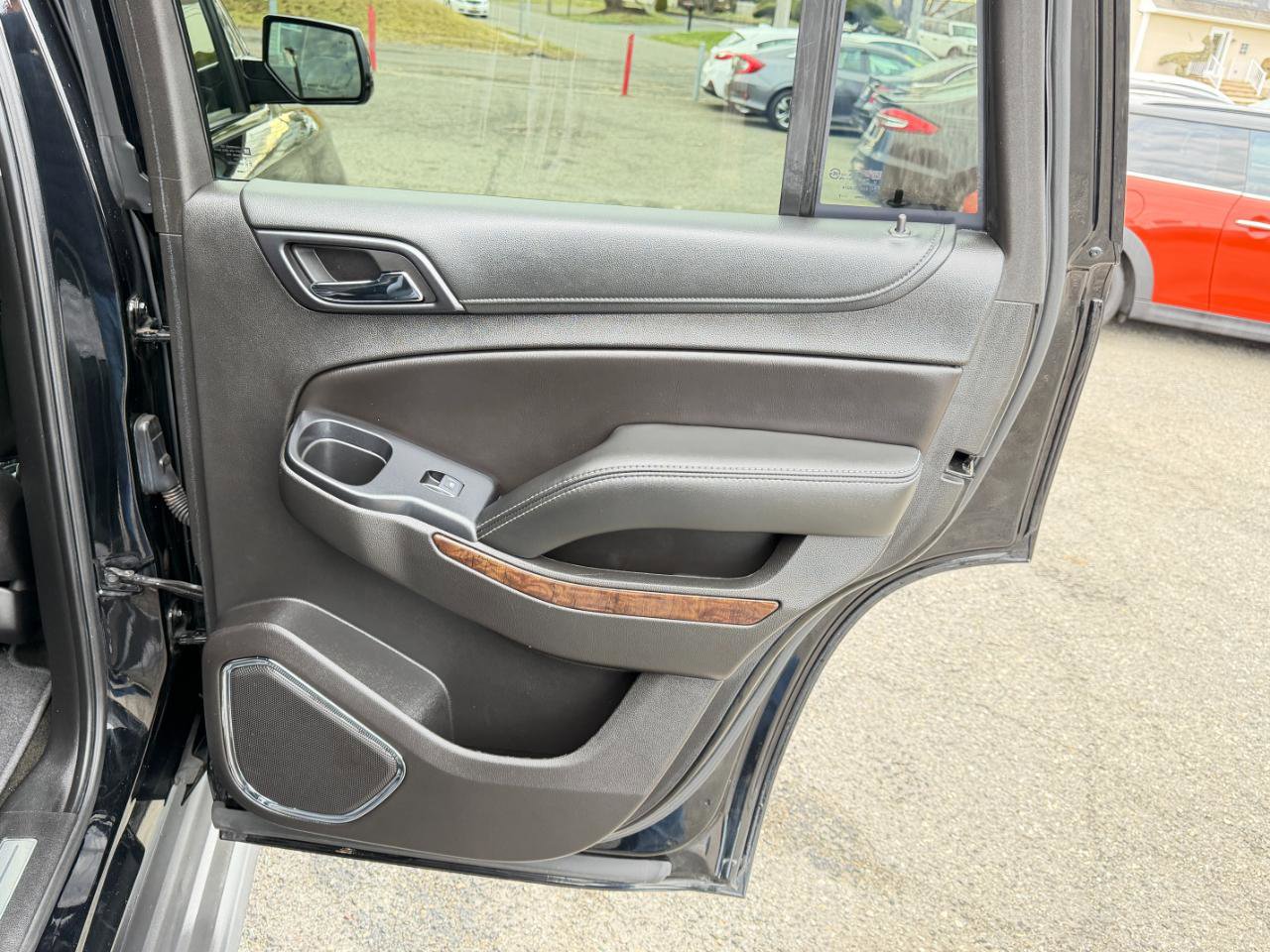 Used 2017 Chevrolet Tahoe LT image 53