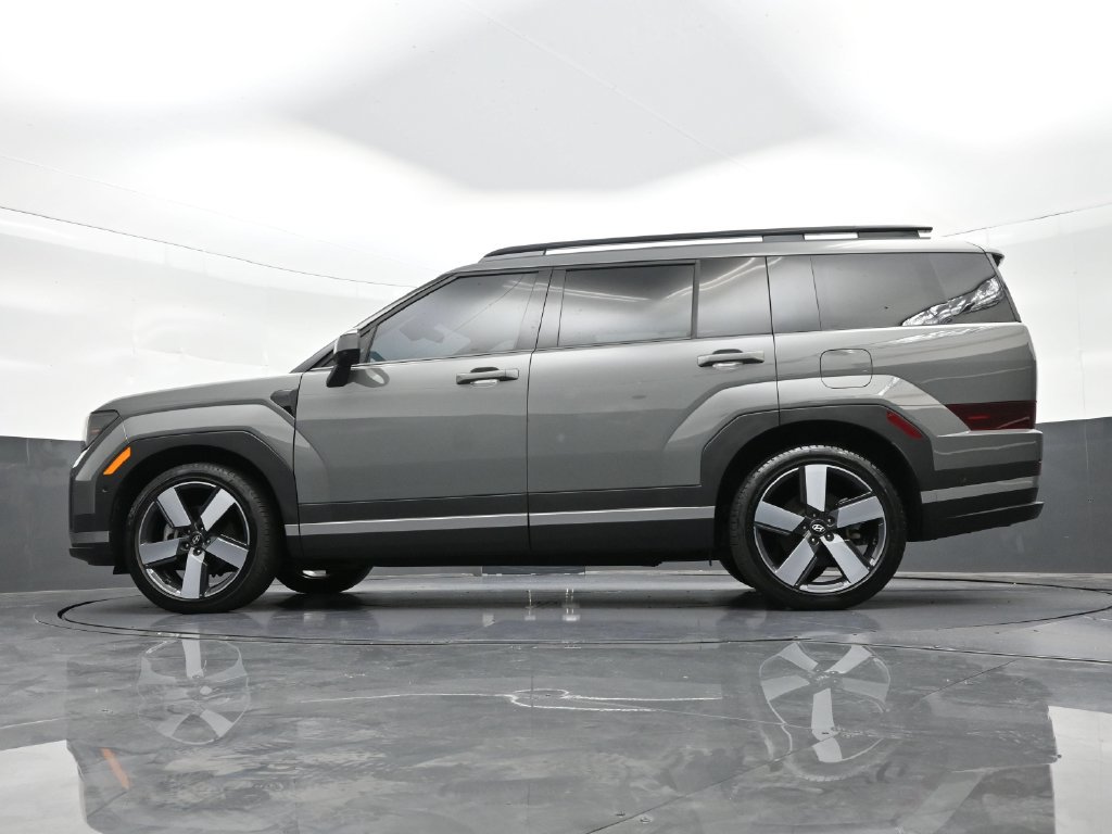 Used 2024 Hyundai Santa Fe Limited AWD/4WD image 24