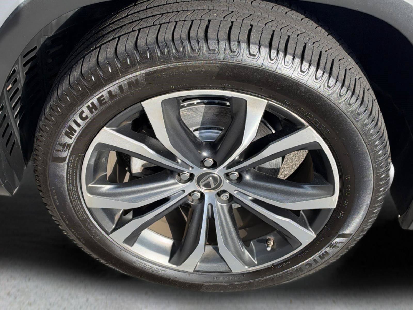 Used 2019 Lexus RX 350L FWD image 14