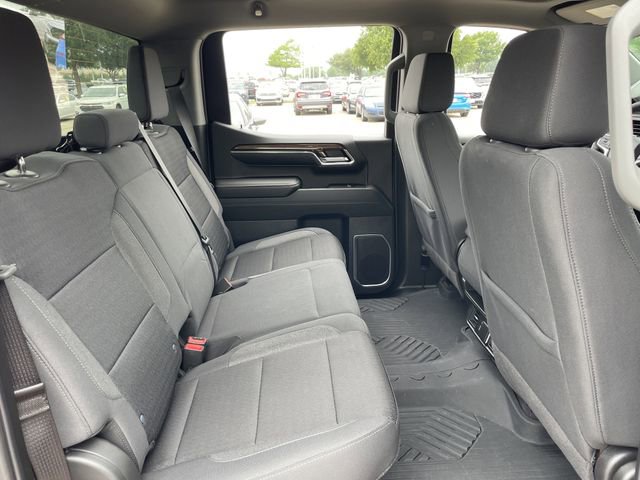 Used 2024 Chevrolet Silverado 1500 RST AWD/4WD image 28