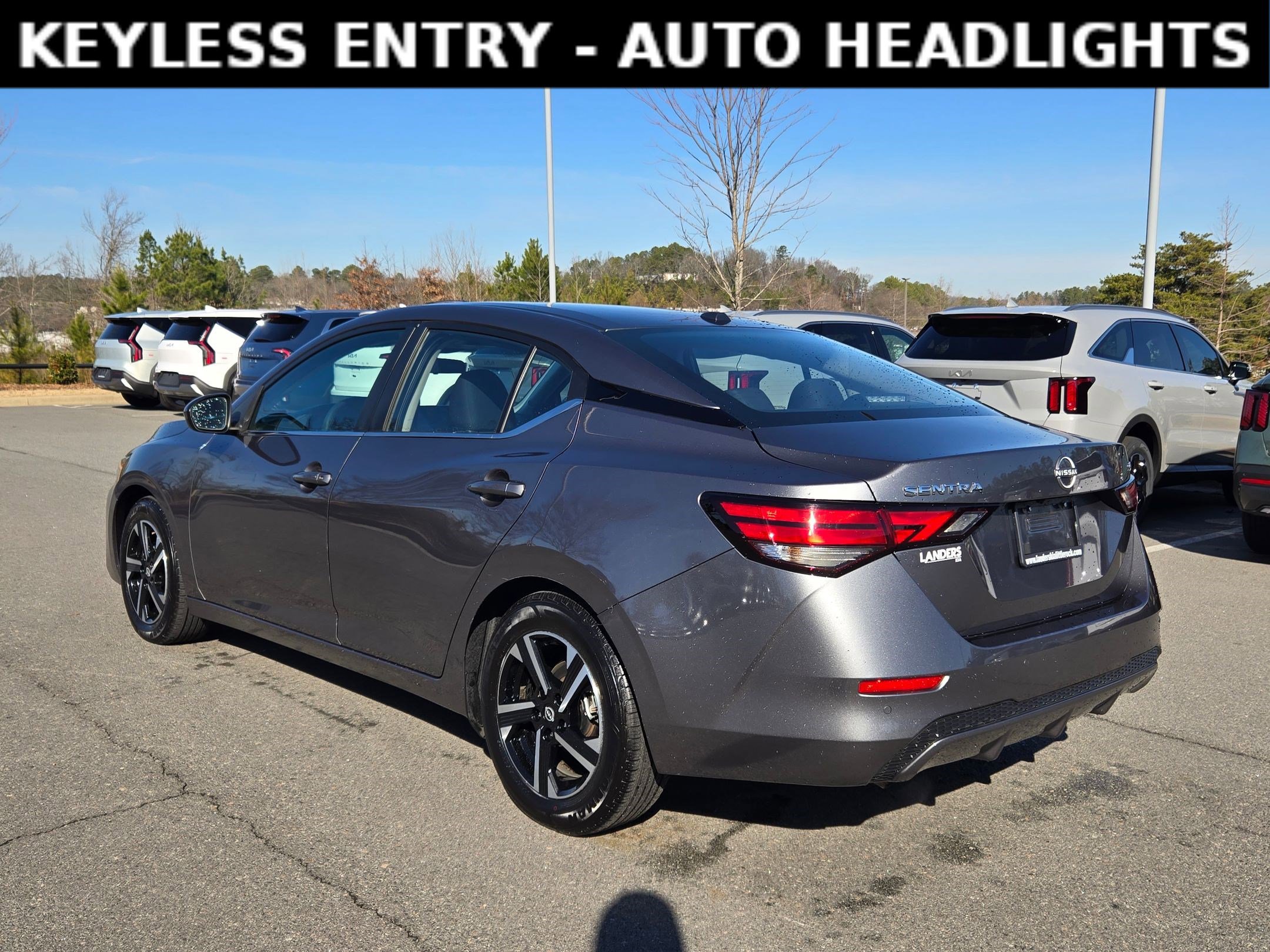 Used 2024 Nissan Sentra SV image 5