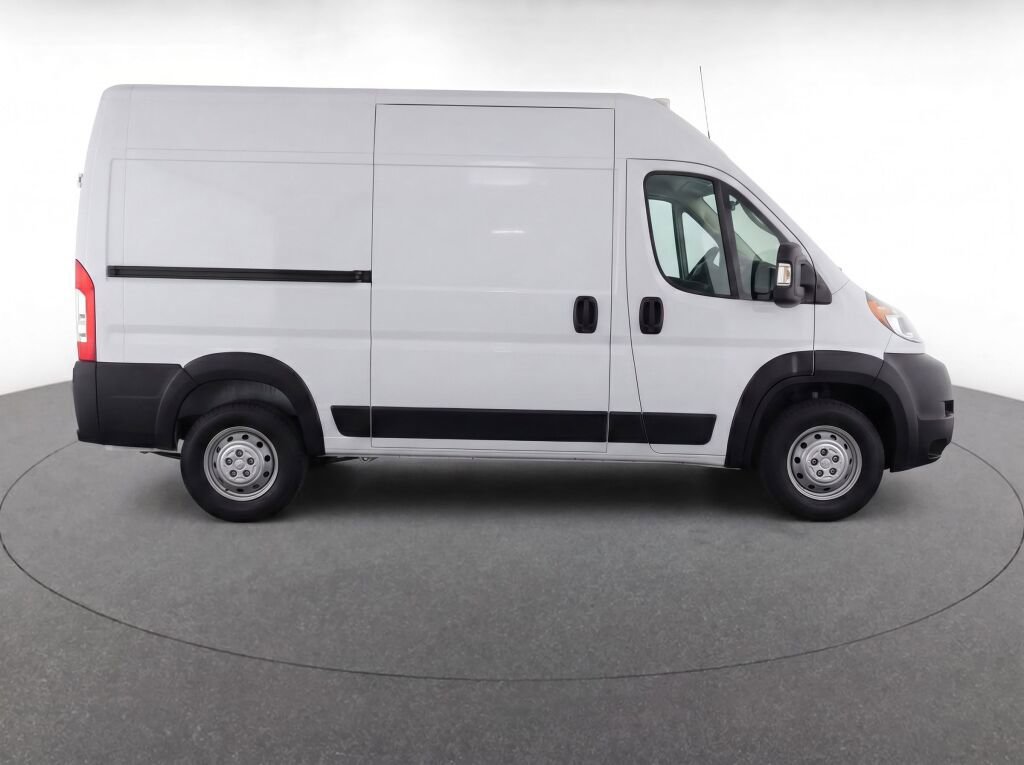 Used 2024 RAM ProMaster 2500 w/ Convenience Group FWD image 8