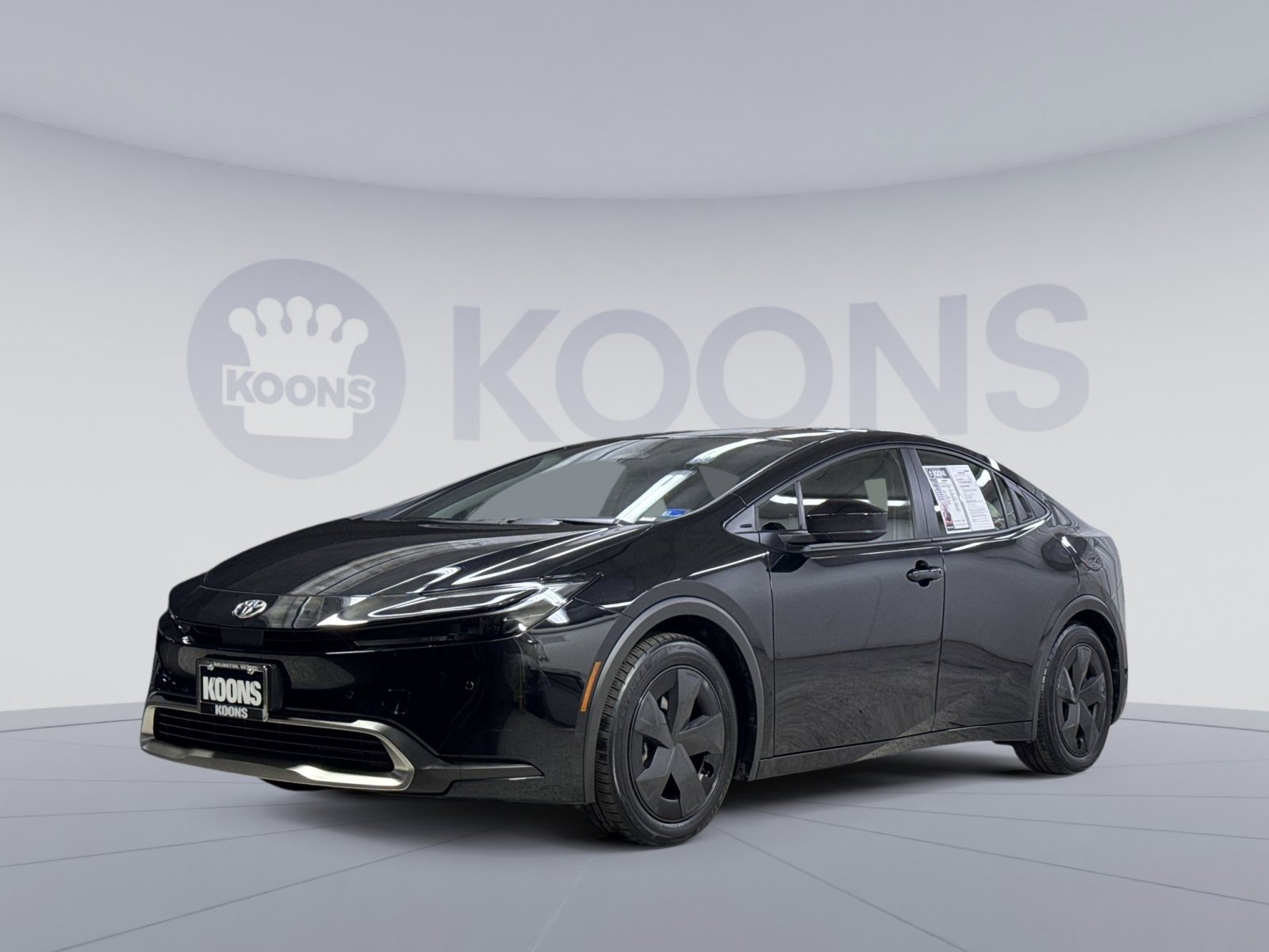 Used 2023 Toyota Prius Prime SE image 1