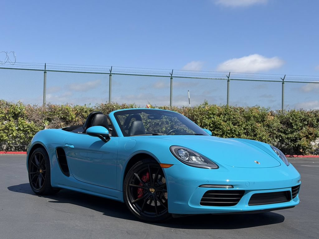 Used 2017 Porsche 718 Boxster S RWD image 7