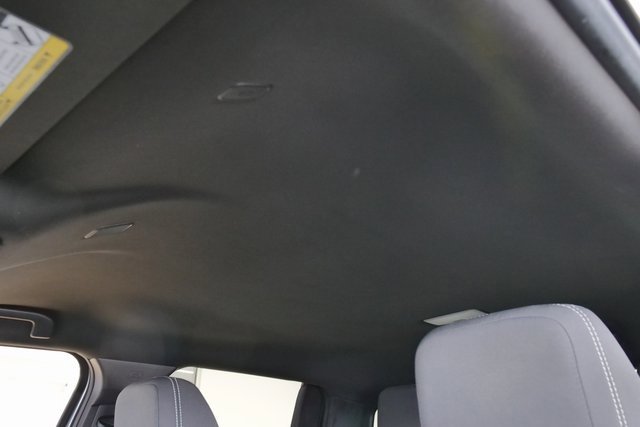 Used 2024 Toyota Tacoma TRD Off-Road image 31