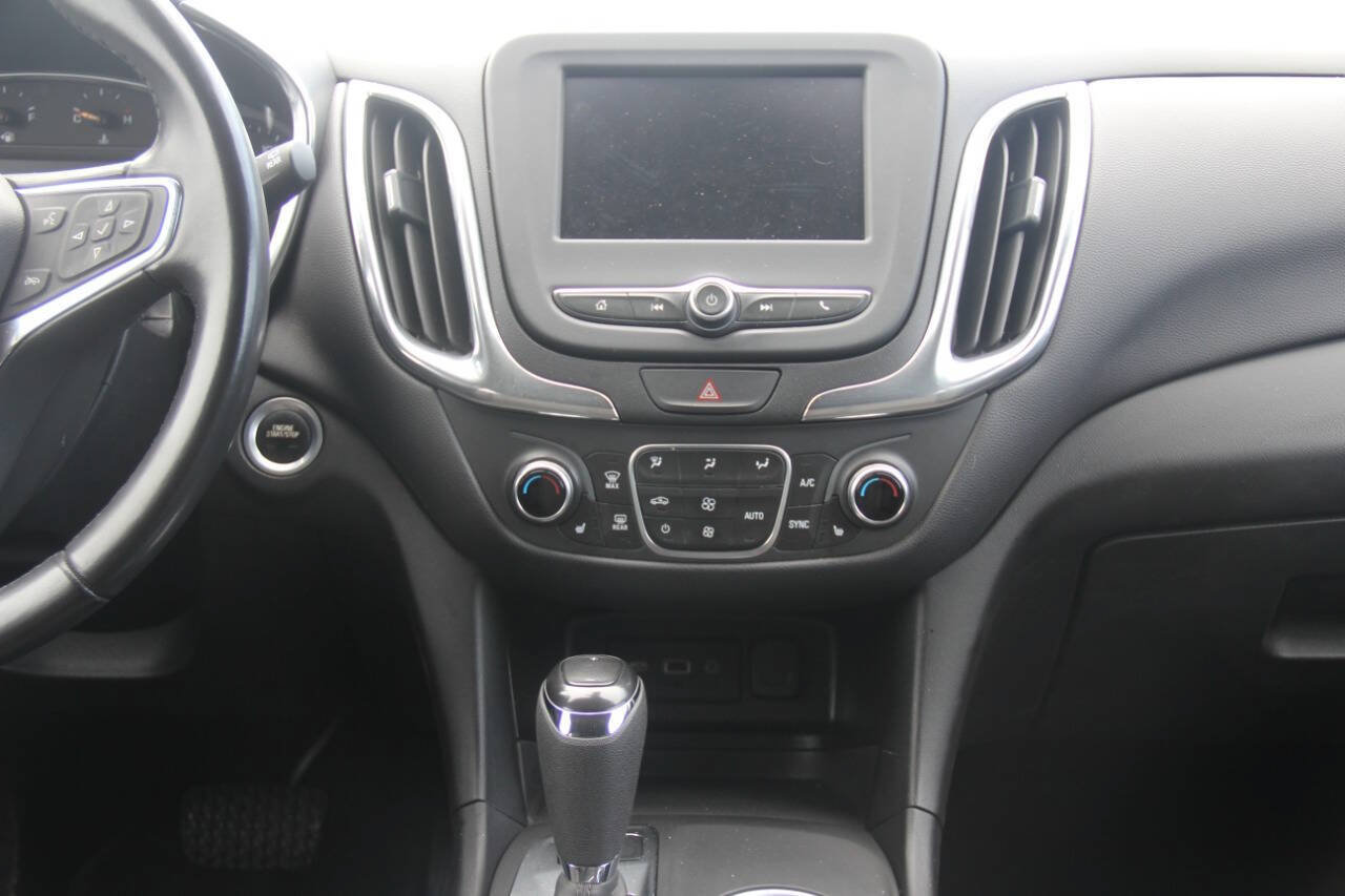 Used 2020 Chevrolet Equinox LT AWD/4WD image 19
