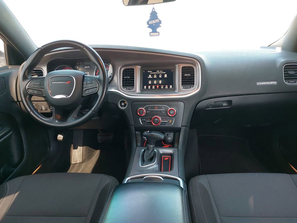 Used 2022 Dodge Charger SXT image 9