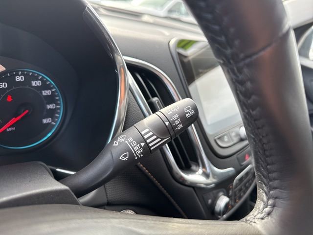 Used 2018 Chevrolet Equinox Premier FWD image 28