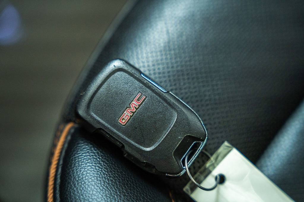 Used 2021 GMC Acadia AT4 w/ Trailering Package AWD/4WD image 50